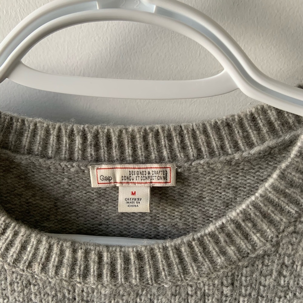 Grey waffle knit sweater - Picture 2 of 4